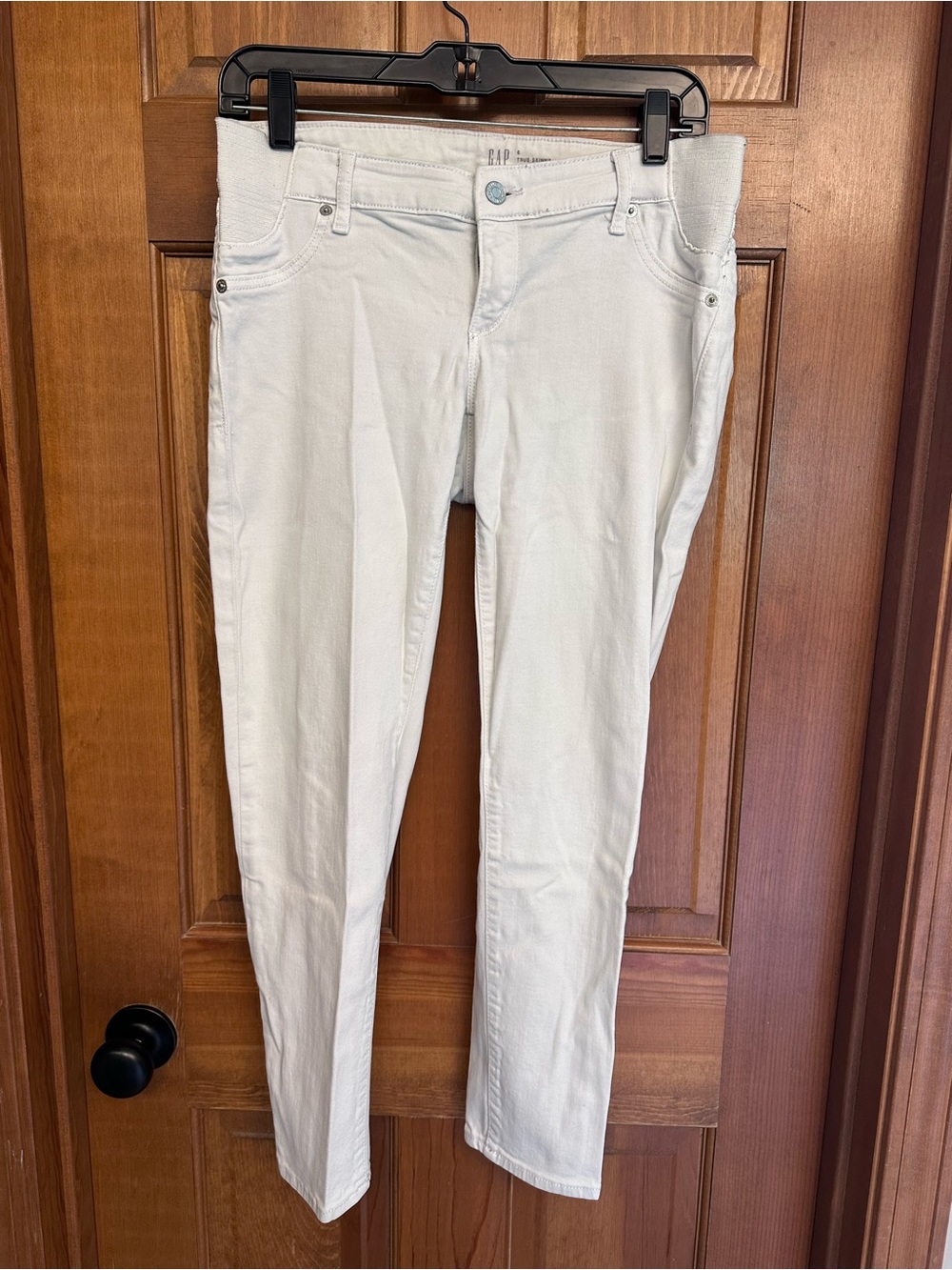 GAP Maternity True Skinny Jeans White Size 6